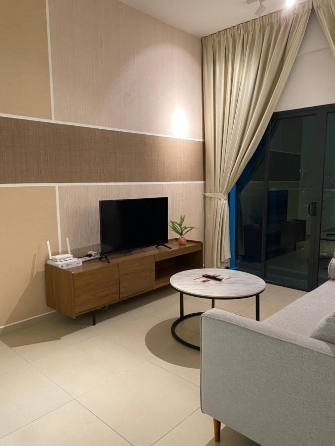Reizz Residence By Leo Suites Kuala Lumpur Buitenkant foto