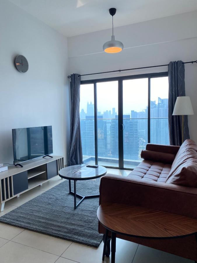 Reizz Residence By Leo Suites Kuala Lumpur Buitenkant foto