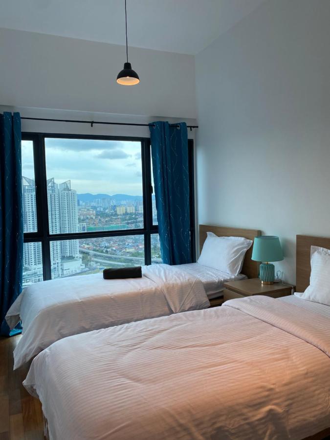Reizz Residence By Leo Suites Kuala Lumpur Buitenkant foto