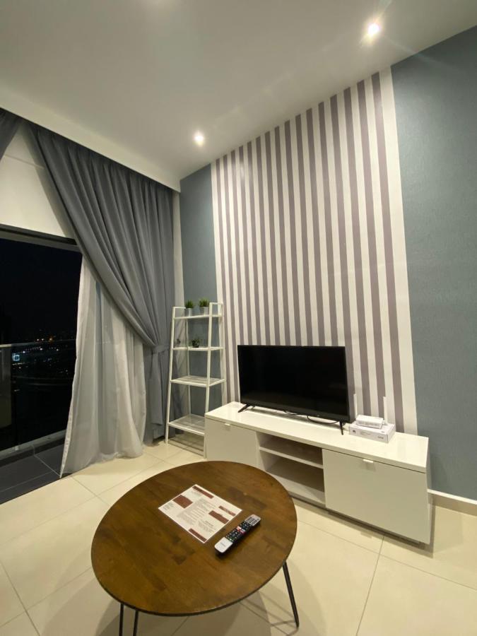 Reizz Residence By Leo Suites Kuala Lumpur Buitenkant foto