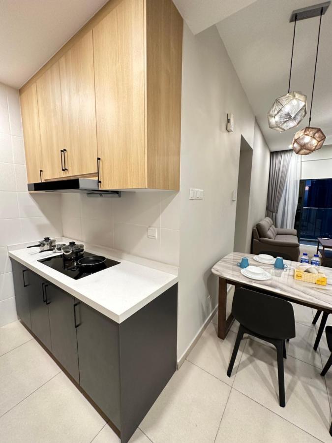 Reizz Residence By Leo Suites Kuala Lumpur Buitenkant foto